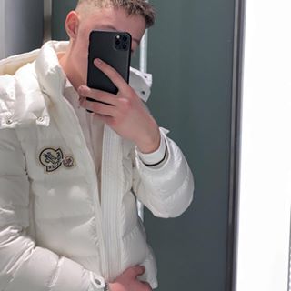 Profile Picture of Matt Hull (@Matt-Hull) on Facebook