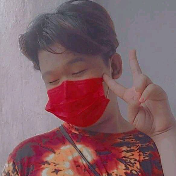 Profile Picture of Christopher Senining (@christophersenini) on Tiktok