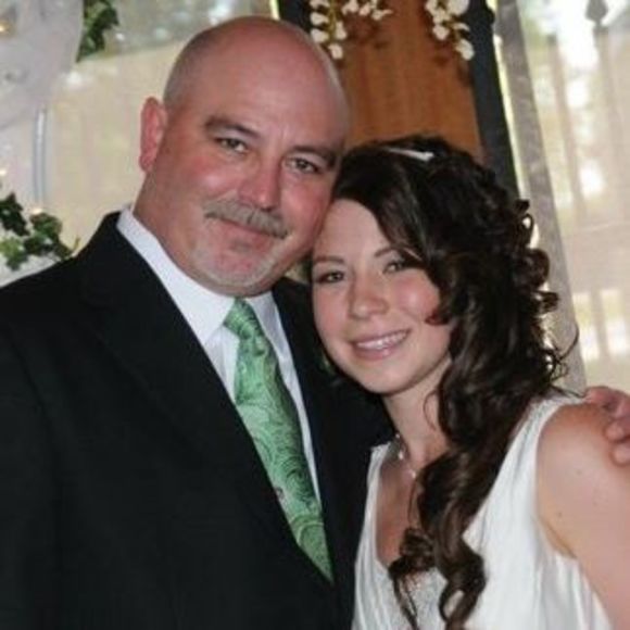 Profile Picture of Brittney Stillwagon (@b_stillwagon) on Poshmark