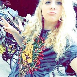 Profile Picture of Lori Tavarez (@Lori-Tavarez) on Facebook