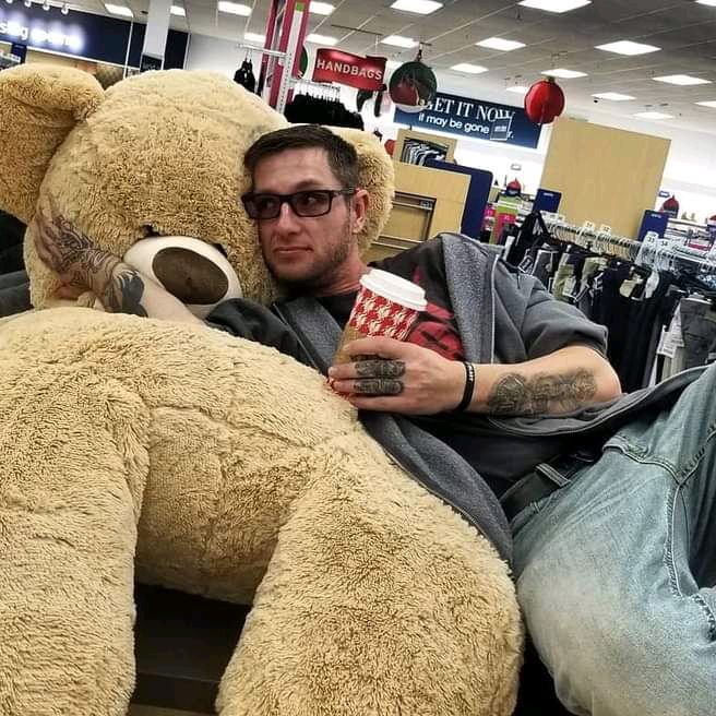 Profile Picture of chris (@christopherradau3) on Tiktok