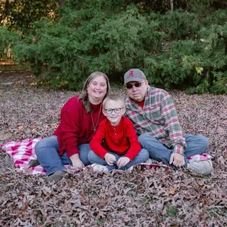 April McLendon Hollingshead - Instagram Profile Picture of April McLendon Hollingshead (@april_hollingshead) on Instagram