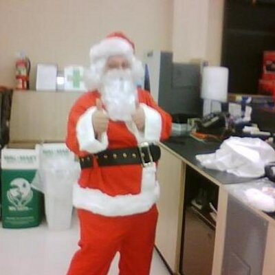 Profile Picture of Andrew Schick (@Sharkmanx) on Twitter