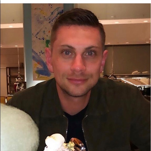 Profile Picture of Nathaniel Scott (@natscott1) on Poshmark