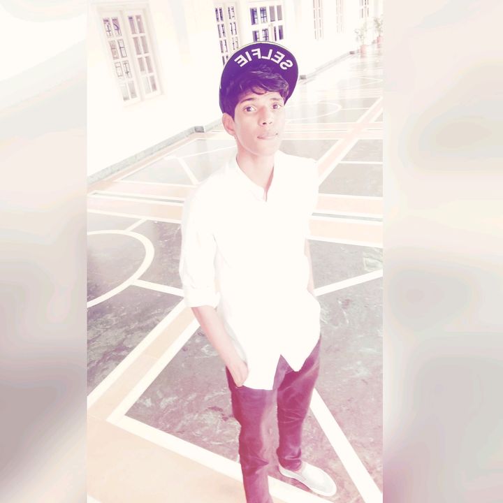 Profile Picture of Edward (@_edward_elrich) on Tiktok