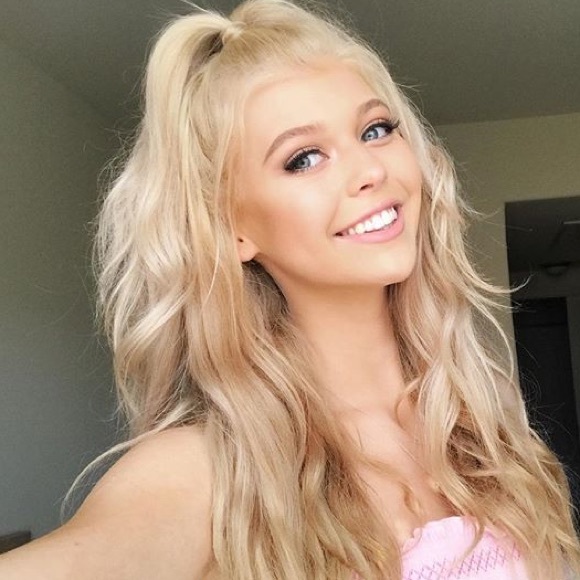 Profile Picture of Loren Gray (@lorengb) on Poshmark