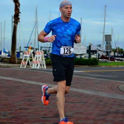 Profile Picture of John McNasby (@Runner45300) on Twitter