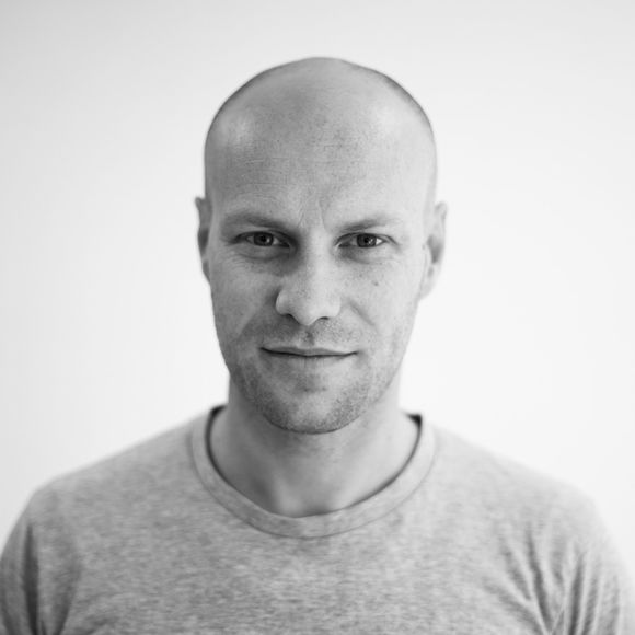 Profile Picture of David Burdon (@davidburdon) on Poshmark