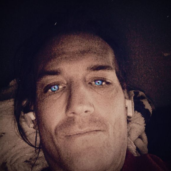 Profile Picture of Joshua Wolfe (@joshuawolfe9106) on Poshmark