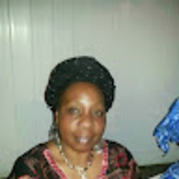 Profile Picture of Asisat Zubair (@asisair) on Poshmark