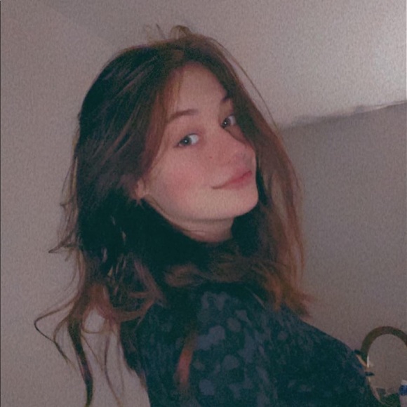 Profile Picture of Mackenzie Byrd (@mbyrd70870) on Poshmark