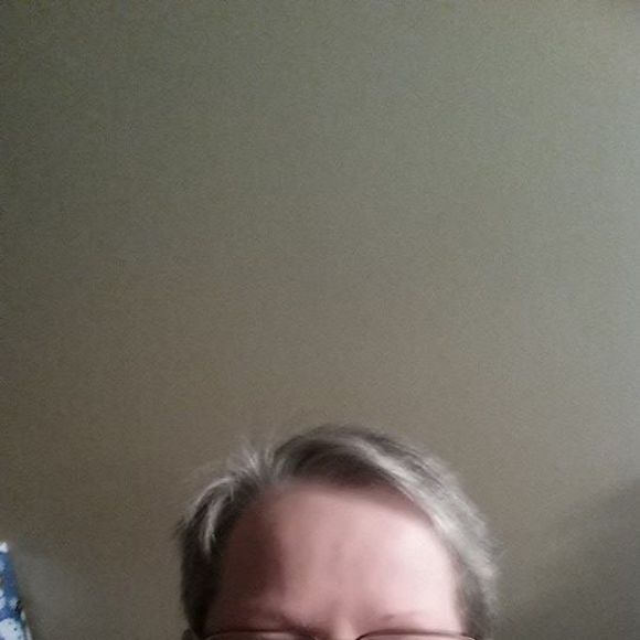 Profile Picture of Jackie Merryweather (@greensmokebook) on Poshmark