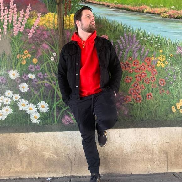 Tim Tidwell - Poshmark Profile Picture of Tim Tidwell (@timtidwell) on Poshmark