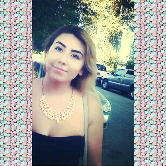 Profile Picture of Marlene Fernandez (@marlene909) on Poshmark