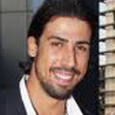 Profile Picture of Dirk Marquard (@nicholas_r__) on Twitter