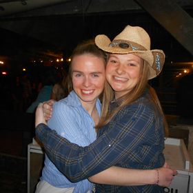 Profile Picture of Amanda Magee (@amandamagee9) on Pinterest