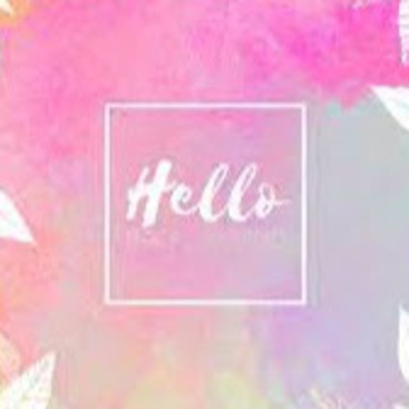 Profile Picture of Vivian Choi (@vivcchoi) on Poshmark