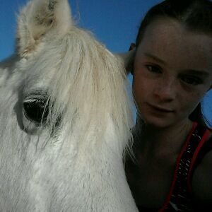 Profile Picture of lucy Schwitzer (@lucyschwitzer) on Tiktok