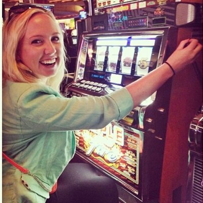 Profile Picture of Makenzi Bezemek (@Makenzi_Bezemek) on Twitter