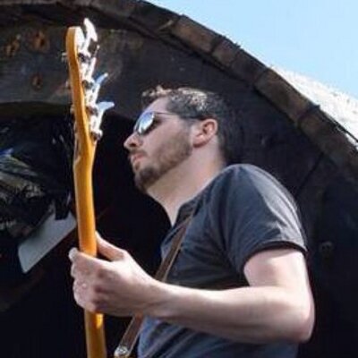 Profile Picture of Richard Moncur (@RichardMoncur) on Twitter