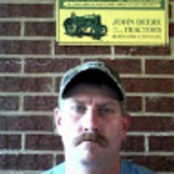 Jesse Winkler - Poshmark Profile Picture of Jesse Winkler (@jesse_winkler) on Poshmark