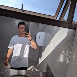 Profile Picture of Bernardo Da Luz Ataides (@BernardoLuz10) on Twitter