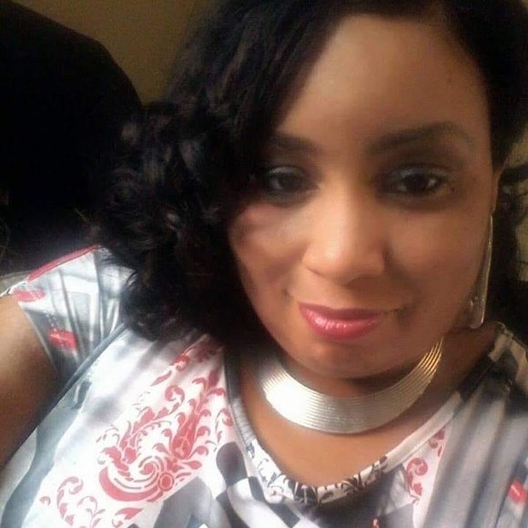 Profile Picture of Latoya Guest (@latoyaguest) on Poshmark