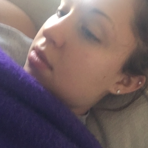 Profile Picture of Jordon Ward (@jordonward) on Poshmark