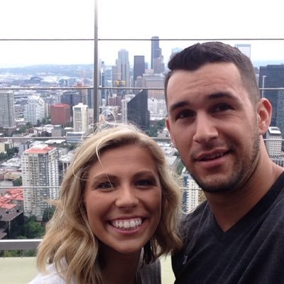 Profile Picture of Randy Oster (@Randizzle4423) on Twitter