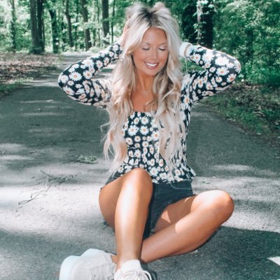 Profile Picture of Avery Caroline (@Avery478Boyd) on Twitter