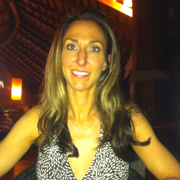 Profile Picture of Karen Pietrowsky (@fitnesswoman444) on Poshmark