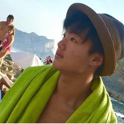 Profile Picture of Je Donne Pas Mon Twiter (@Joon_Koon_Suh) on Twitter