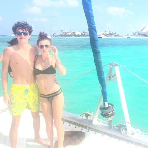 Profile Picture of Thel Kelejian (@thelkelejian26) on Poshmark