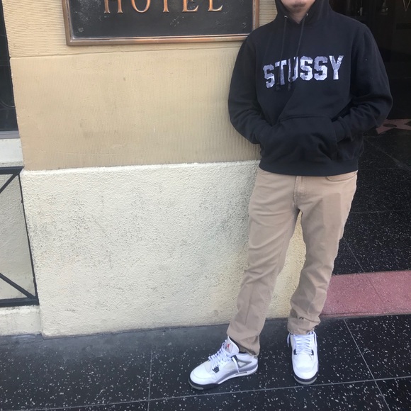 Profile Picture of Matthew Paredes (@mparedes10400) on Poshmark