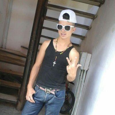 Profile Picture of Daniel Loaiza (@DlMora93) on Twitter