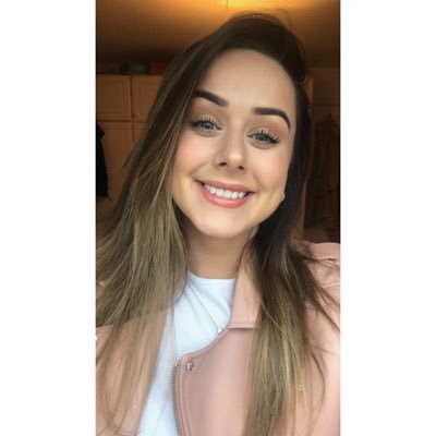 Profile Picture of Leah Byrne (@LeahhByrnee) on Twitter