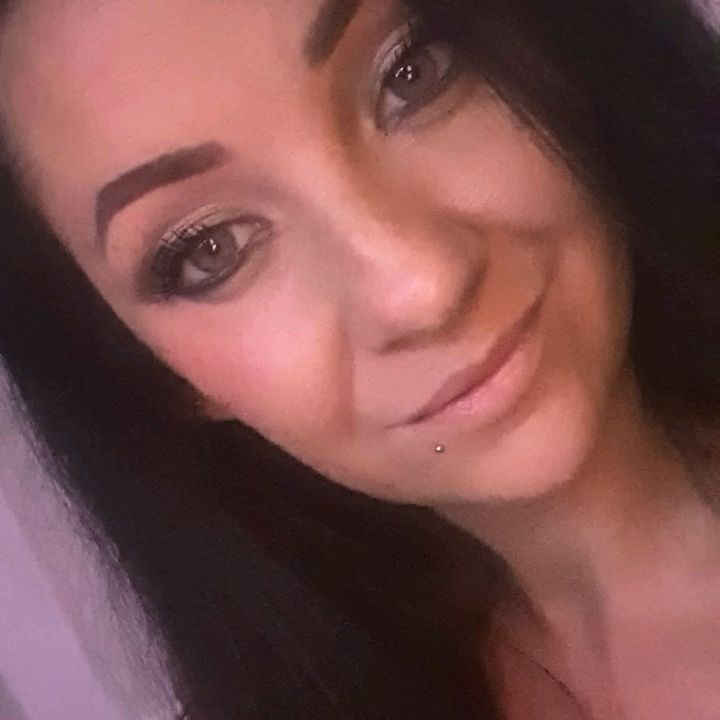 Profile Picture of Katerina Karpowicz (@katerinakarpowicz) on Tiktok