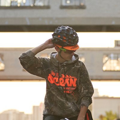 Profile Picture of Eric Bones (@eric__bones) on Twitter