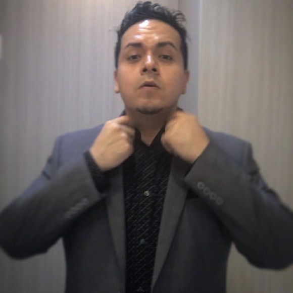 Profile Picture of David Cancino (@thatoneguy718) on Poshmark