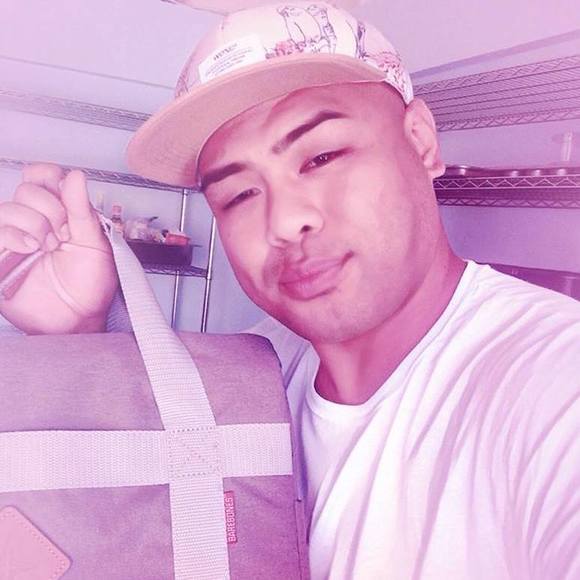 Profile Picture of Nicholas Rivera (@collidescope) on Poshmark