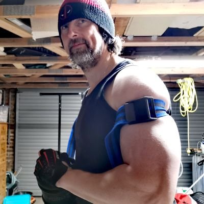 Profile Picture of David Anderson (@sketchly) on Twitter