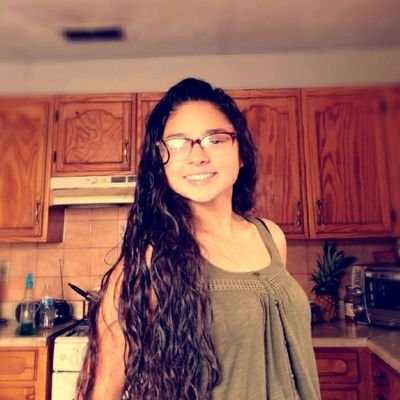 Profile Picture of Julia Bermea (@BermeaJulia) on Twitter