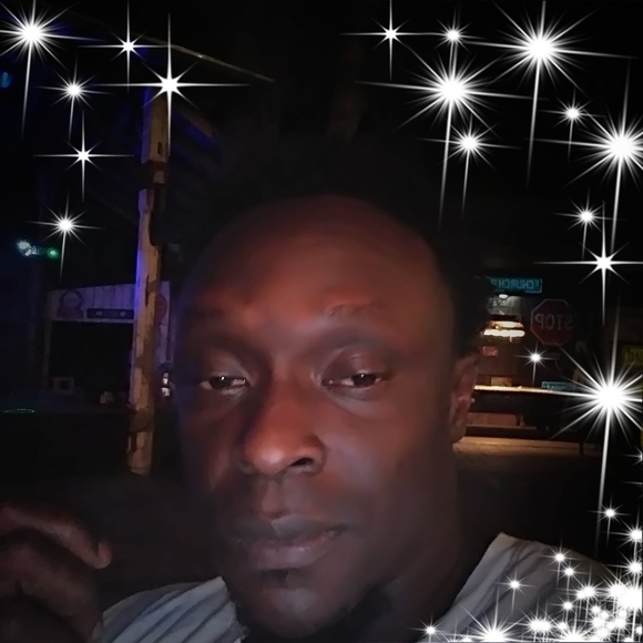 Profile Picture of John Johnson jr. (@johnjohnsonjr28) on Poshmark