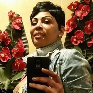 Profile Picture of Tonya Sparkle Dupree (@stylesbysparkle) on Instagram