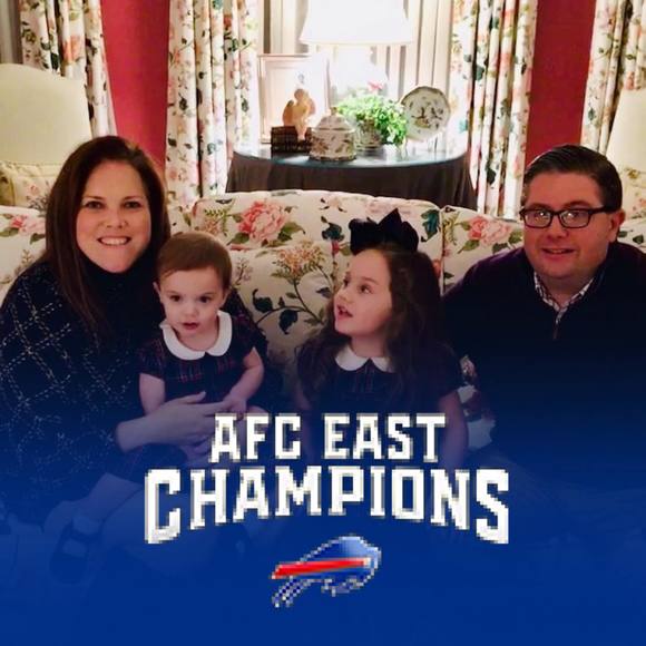 Profile Picture of Matthew Pappas (@pappas1432) on Poshmark