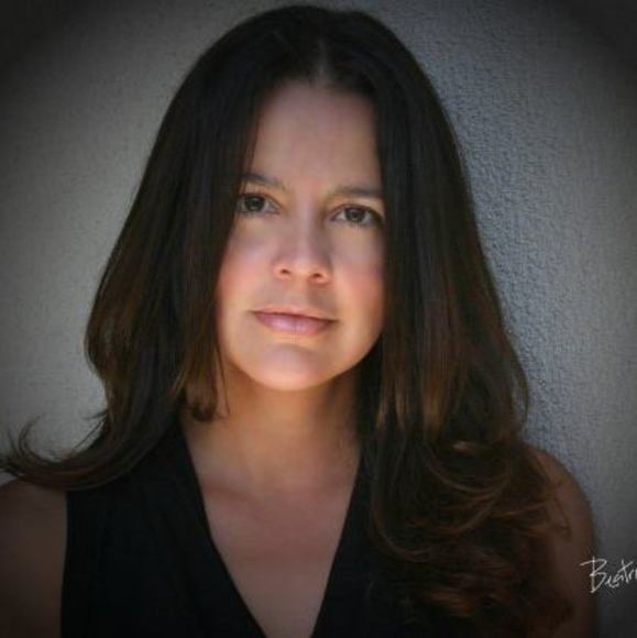 Profile Picture of Lorena Monzon santacruz (@lorenamonzon894) on Poshmark