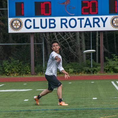 Profile Picture of Steven Huynh (@HuynhTwinJr) on Twitter