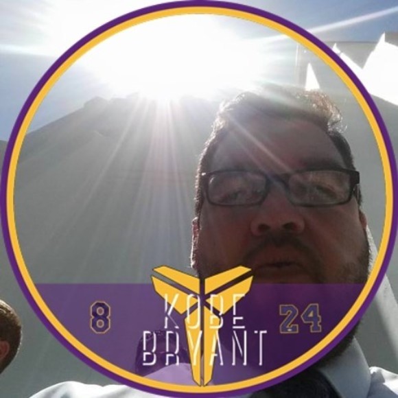 Profile Picture of Jeff Mullins (@vaitogi32) on Poshmark