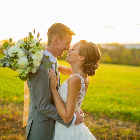 Profile Picture of Harmony Sartwell (@harmonunley) on Poshmark