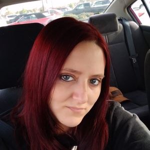Profile Picture of Dixie Honeycutt (@dixie_honeycutt) on Twitter
